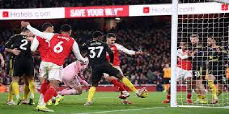 战术体系面临调整：马南缺阵对阿森纳女足的影响-亚新体育