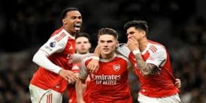 梅西与苏亚雷斯的表现：巴萨进攻能否突破阿拉维斯防线？- 亚新体育