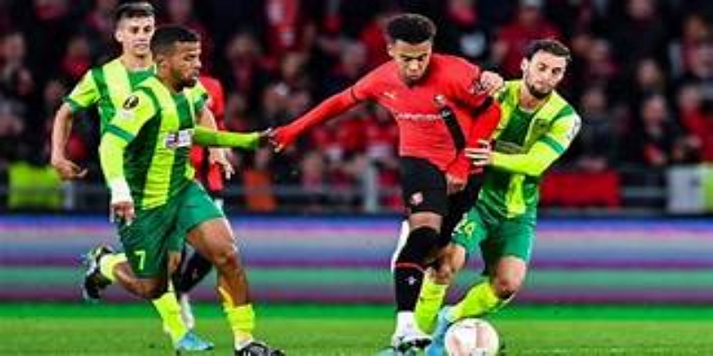 比赛关键节点回顾：进球与争议并存  -亚新体育